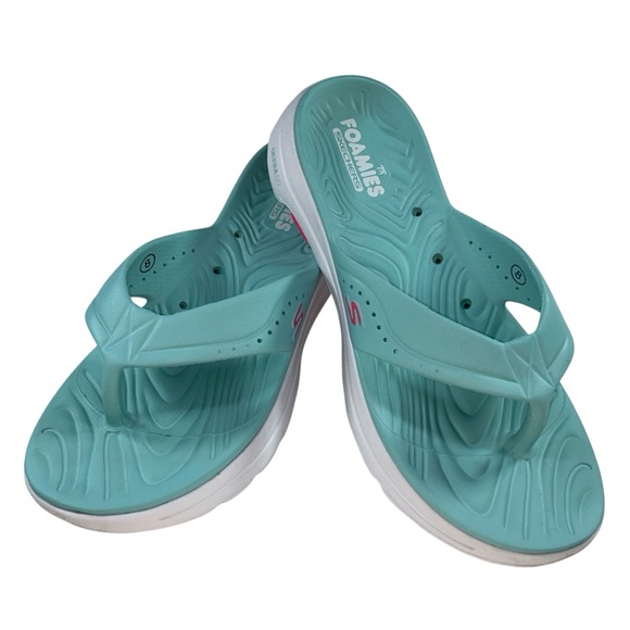 Skechers Ultra Go Flip Flop Sandals Size 8 Women’s - Picture 1 of 11
